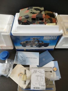Franklin Mint HUMVEE 1:24 Scale In Box Precision Model - Picture 1 of 3