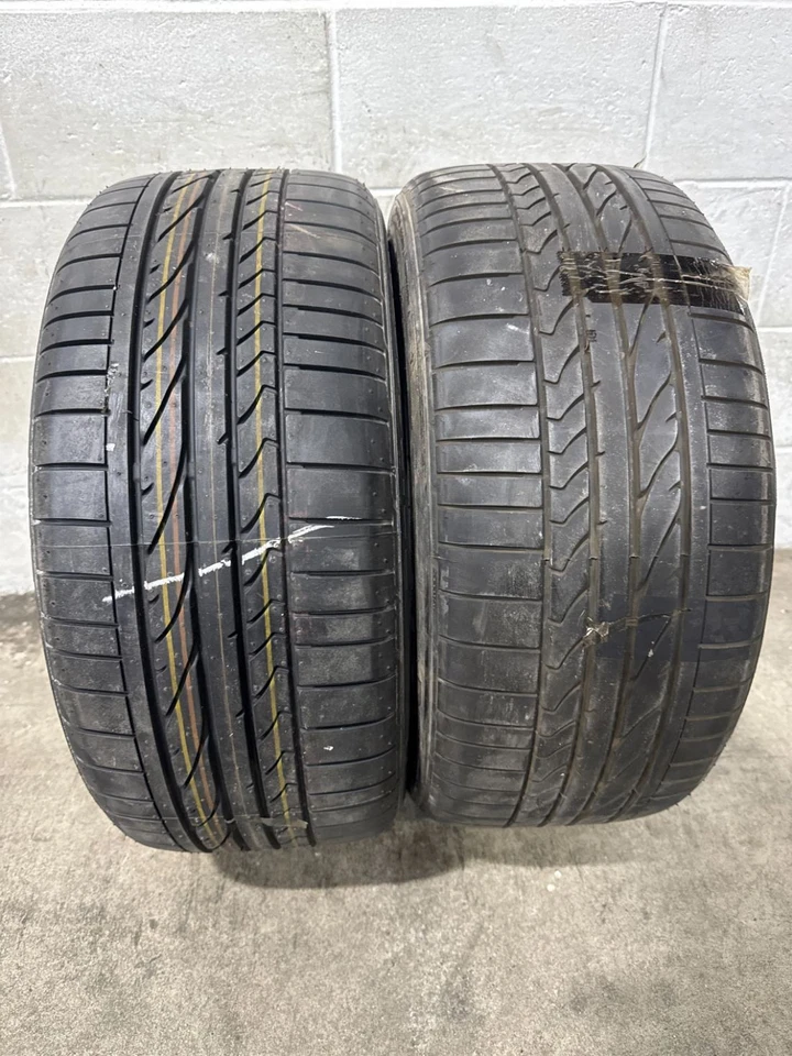 2x P245/40R19 Bridgestone Potenza RE050A 9/32 94 Y Used Tires 2454019 - Image 1 of 4