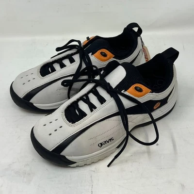 Gravis Nineteen Sneakers Men’s 9.5 Beige Suede Black Laces Skate Style VTG NIB - Image 1 of 4