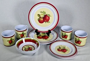 Set (16) Melamin Geschirr rote Äpfel Teller Schüsseln Tassen Service für 4 - Bild 1 von 14