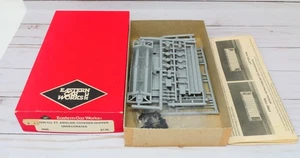 Eastern Car Works 2600, 2600 Cubic Foot Airslide Covered Hopper Model Kit, HO - Picture 1 of 4