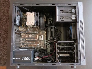 Corsair Intel i5-3570K 16GB 500GB SSD Gaming PC - Afbeelding 1 van 13