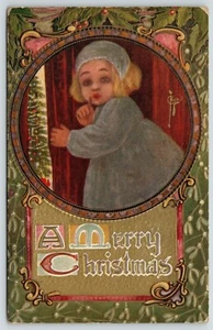 C Ryan Navidad ~ Niña de Ojos Anchos en Gorra de Noche Sneeks Mirar al Árbol ~ Ssshh ~ Repujado - Imagen 1 de 2