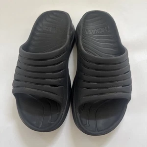 Hoka One One Ora Recovery Slide schwarze bequeme Flip-Flop-Sandalen Damen 11 Herren 9 - Bild 1 von 10