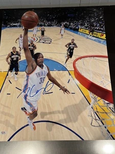 Kevin Durant Signed Autographed 16x20 Photo OKC Thunder PSA/DNA COA - Picture 1 of 4