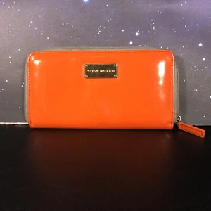 Steve Madden Orange Zipper Wallet Roughly 8” x 4” - Picture 1 of 10