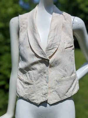 CIVIL WAR ERA WHITE PIQUET COTTON WAIST COAT W FLORAL PATTERN - Image 1 of 4