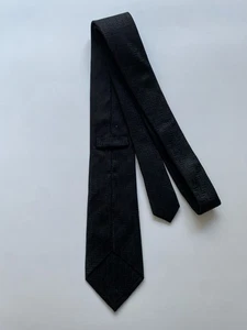 Markenlose siebenfache Seidenkrawatte 58 x 3,25 Zoll WEIT.ITALIEN.NEU. - Bild 1 von 2