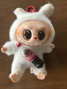 Pop Mart The Monsters Labubu Coca Cola Glasflasche Plüsch - Bild 1 von 10