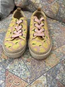 Spenco Sz 8.5B  Slip On Comfort Sneakers Lemon Print Summer Vacation Travel - Picture 1 of 10