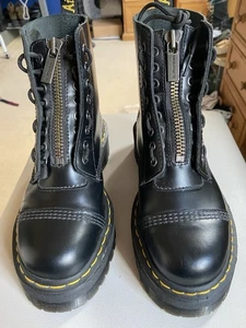 Dr Martens Sinclair Smooth Leather Platform Boots - Black - VGUC Sz 6/EU 39 £179 - Picture 1 of 20
