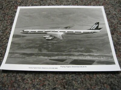 Foto Flying Tiger Line DC-8-73 em foto de voo - Imagem 1 de 2