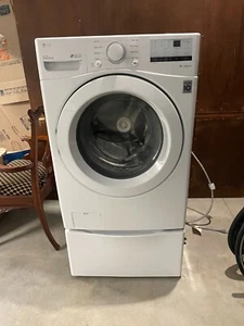 4.5 cu. ft. Ultra Large Front Load Washer - Picture 1 of 9