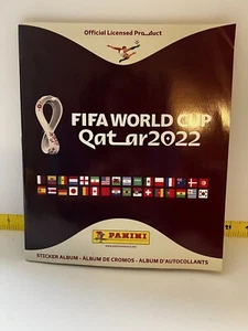 Álbum de pegatinas de tapa blanda de fútbol de Qatar Qatar Copa Mundial Oficial Panini NUEVO - Imagen 1 de 7