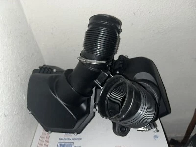 2012-2019 BMW F10 M5 F06 F12 F13 M6 RIGHT/LEFT SIDE, Air Filter Housing Box OEM - Image 1 of 4