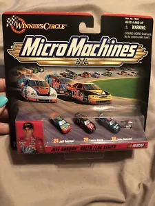 NASCAR Micro Machines Gordon Irwin Jarrett Winners Circle serie bandiera verde, nuovo con scatola - Foto 1 di 6