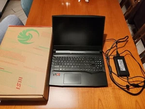 MSI alpha 15.  Rizen 7  RX6600M  32 GB RAM  1TB SSD WIN 11 PRO. - Foto 1 di 9