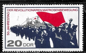 HICK GIRL- MINT GERMANY-DDR STAMP   SC#953  1967  SAILORS & RED FLAG     K670 - Picture 1 of 2