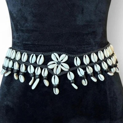 🐚 Vintage shell belt with natural cream and tan tones - Image 1 of 4