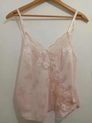 复古 JcPenny 内衣上衣粉色大号款式 #6490 旗子见说明  — 第 1/4 张图片