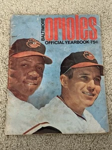 1968 Baltimore Orioles Anuario Oficial Brooks Robinson Frank Robinson Palmer - Imagen 1 de 4