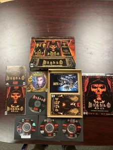 Diablo Battle Chest (PC, 2001) Diablo 2, CD Spiel & DLC, Strategiehandbuch Bücher - Bild 1 von 7