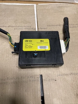 15-20 现代 Genesis G80 动力升降门控制模块 81793-B1000 原始设备制造商 — 第 1/4 张图片