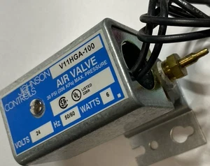 Johnson Controls V11HGA-100 6watt 30psi 24v-vc 1/8 In Npt Solenoid Valve - Picture 1 of 4