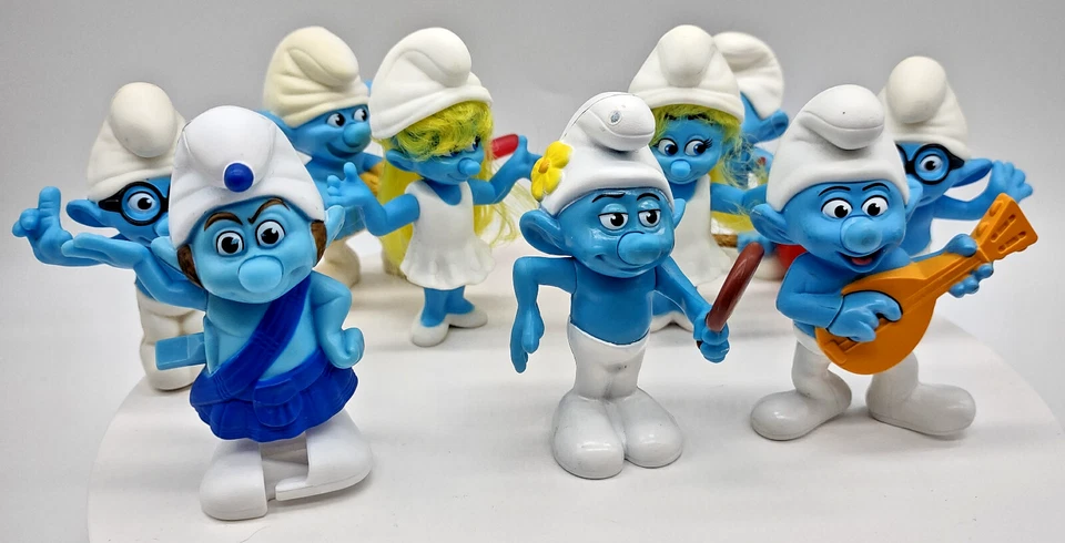 McDonalds ~THE SMURFS IN 3-D~ Choose-Your-Figure ☆ Happy Meal toys ☆ 2011 - image 1 of 1