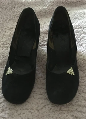 Vintage 1940's Revette Black Suede High Heel Shoes/Size 6 Rhinestone Shoe Clips - Image 1 of 4