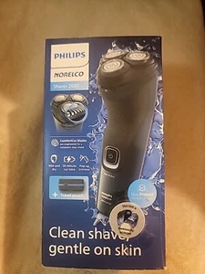 Philips Norelco Shaver W/Pouch 2600 Brand New SEALED - Picture 1 of 4