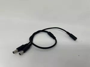 1 to 2 CCTV Camera Power Adapter Splitter Cable 12V DC - Picture 1 of 1