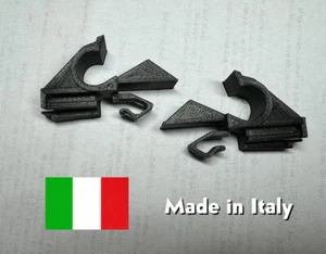 COPPIA GANCI SUPPORTO FERMI CAPPELLIERA BAULE ALFA ROMEO 147 - Foto 1 di 1