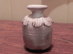 Vintage 2" Doll House Miniature Clay Flower Pot - Picture 1 of 5