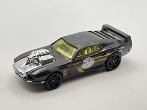 Hot Wheels  2004 First Editions Riveted  #27 WSJ116 Race Car Toy