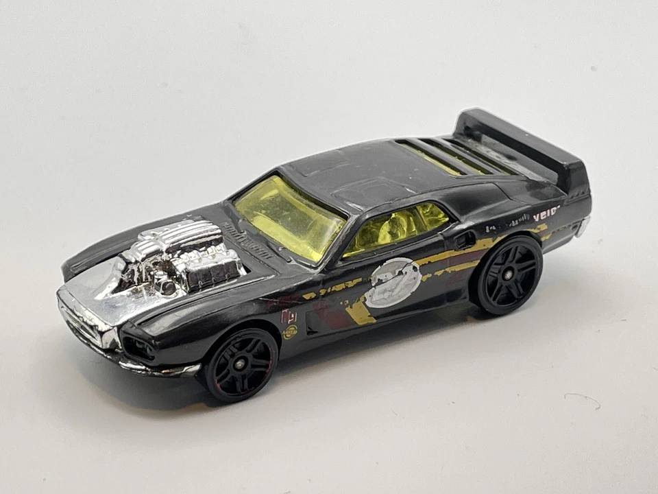 Hot Wheels  2004 First Editions Riveted  #27 WSJ116 Race Car Toy - Image 1 of 4