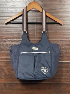 "Mini bolso de mano Ariat Team azul marino usado 10"" x 10"" x 7""" - Imagen 1 de 11