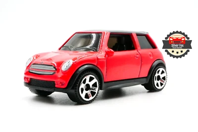 Mini Cooper S 2003 rojo techo negro escala 1:64 diecast modelo de coche de coleccionista Foto 1 de 4