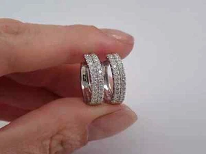 Pendiente aro para mujer enchapado en oro blanco de 14 k diamante creado en laboratorio corte redondo de 1,60 quilates - Imagen 1 de 4