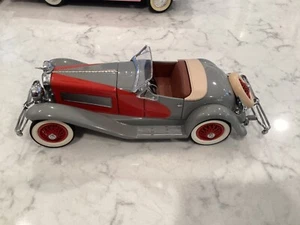 Danbury Mint 1:24 1935 Duesenberg SSJ Diecast - Picture 1 of 7