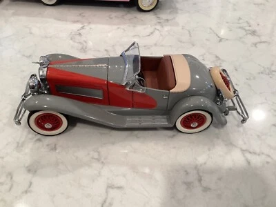 Danbury Mint 1:24 1935 Duesenberg SSJ Diecast - Image 1 of 4