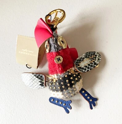 $395 Burberry Bill The Chicken Cuero Bolso Tachonado Dije Peluche Llavero Foto 1 de 4