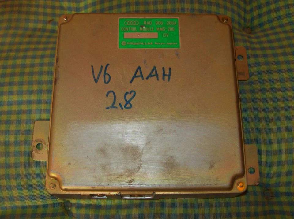 Centralina Audi 80 8C2 8C5 Audi Coupe 8B3 2.8 AAH 8A0906266A Centralina Motore - Immagine 1 di 1