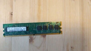 Samsung 512MB DDR2-667 DIMM - Picture 1 of 4