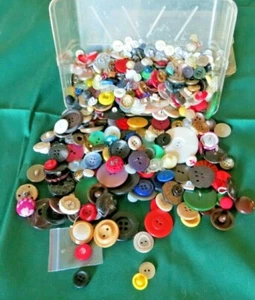 sewing buttons- mixed lot assortment - Picture 1 of 2