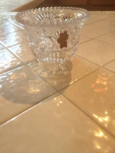 Anna Lutte Crystal Footed 5 Inch Bowl - Picture 1 of 3