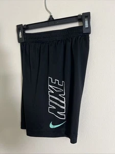 Nike’sBoys Black Shorts S.7/L. 6-7 age great condition 400% Polyester - Picture 1 of 6