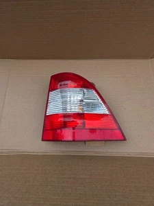 02-05 Mercedes W163 ML500 ML350 Rear RIGHT PASSENGER Side Taillight Lamp OEM - Picture 1 of 5