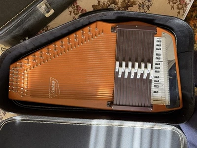 Oscar Schmidt Autoharp 36 String 12Chord Wooden Harp With Mint Case! - Image 1 of 2