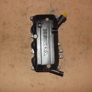 2007 Honda 50 HP 4 Stroke Cylinder Head Cover ASSY PN 12310-ZV5-020 - Picture 1 of 3